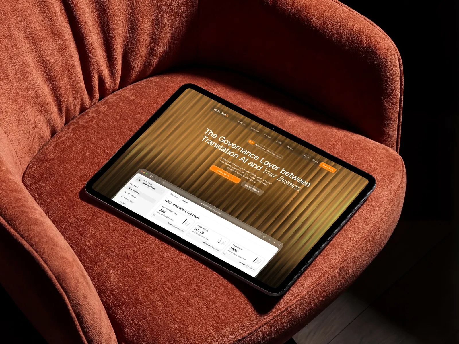termbase.io Website auf einem Tablet — Governance Layer für Translation AI